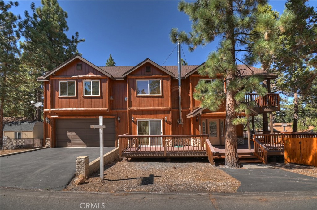 284 Leonard Lane