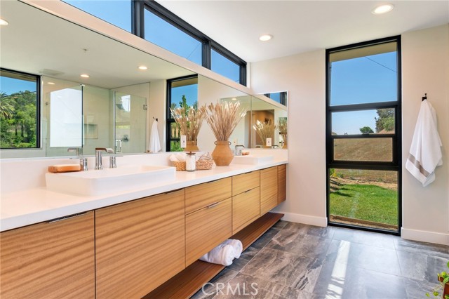 Detail Gallery Image 34 of 71 For 1922 Edgefair Ln, Redlands,  CA 92373 - 3 Beds | 3/1 Baths
