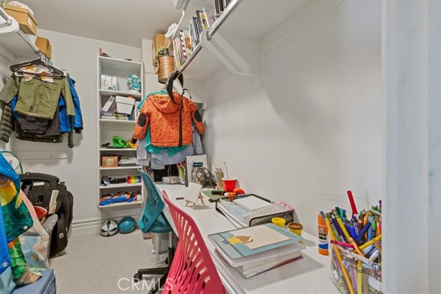 Detail Gallery Image 27 of 31 For 12026 Hoffman Steet #101,  Studio City,  CA 91604 - 3 Beds | 3 Baths