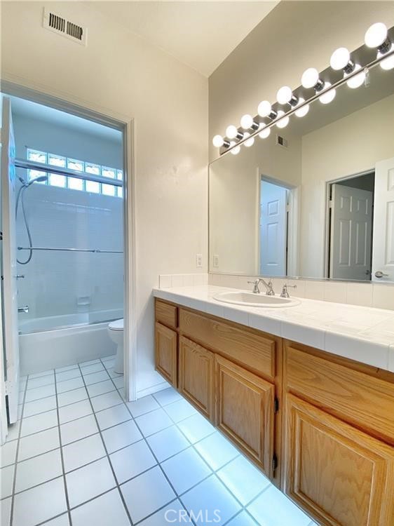 Detail Gallery Image 12 of 19 For 11164 Country Club Dr, Apple Valley,  CA 92308 - 2 Beds | 2 Baths