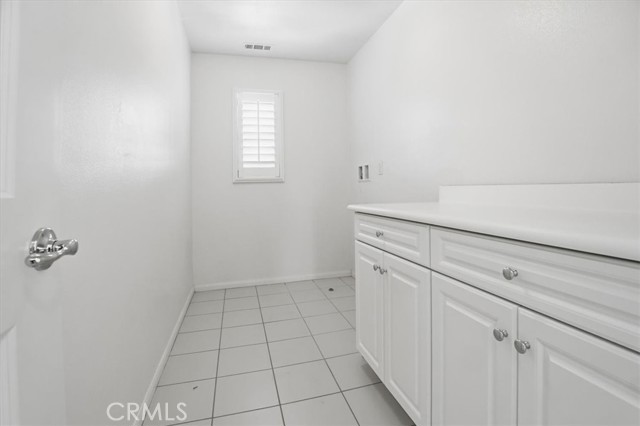 Detail Gallery Image 40 of 44 For 7165 Mystic Cloud, Corona,  CA 92880 - 3 Beds | 2/1 Baths