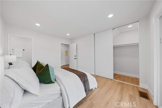 2838 Lambert Drive, Los Angeles CA: https://media.crmls.org/medias/4d904cf9-5950-4b14-8647-264d83fe15f7.jpg