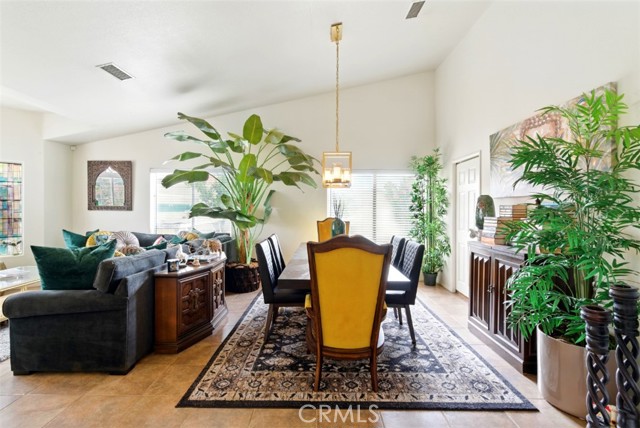 68820 San Felipe Road, Cathedral City CA: https://media.crmls.org/medias/4d90a253-d18a-4b7a-96a9-3a9861aba584.jpg
