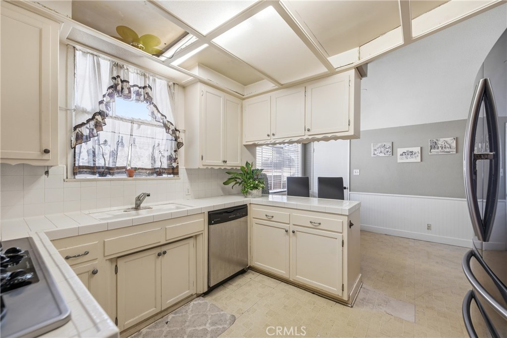 MLS #SR25258676 image #14