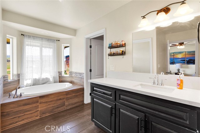 Detail Gallery Image 19 of 52 For 23661 Laurel, Apple Valley,  CA 92308 - 4 Beds | 3 Baths