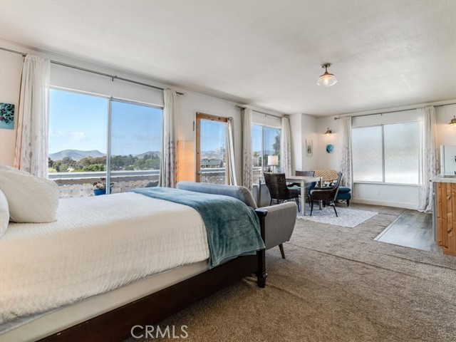 748 Woodland Drive, Los Osos CA: https://media.crmls.org/medias/4d91ab55-d8ee-4b9a-b396-88ce06e9d8b5.jpg
