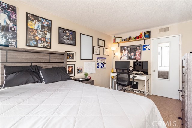 Detail Gallery Image 11 of 35 For 9505 Sylmar Ave #2,  Panorama City,  CA 91402 - 3 Beds | 2 Baths