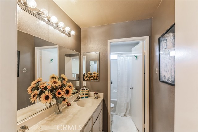 25880 Jumano Drive, Moreno Valley CA: https://media.crmls.org/medias/4d92aabf-8b52-4b68-bc1a-a07c7a313ea4.jpg