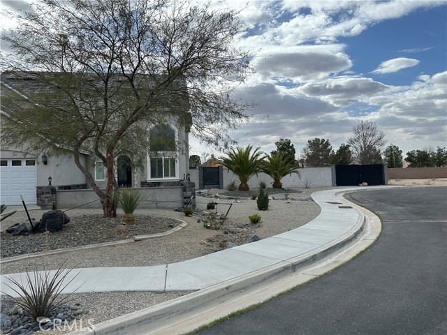 11238 Lindsay Lane, Apple Valley, California 92308, 4 Bedrooms Bedrooms, ,3 BathroomsBathrooms,Residential,For Sale,11238 Lindsay Lane,CRPW24193829