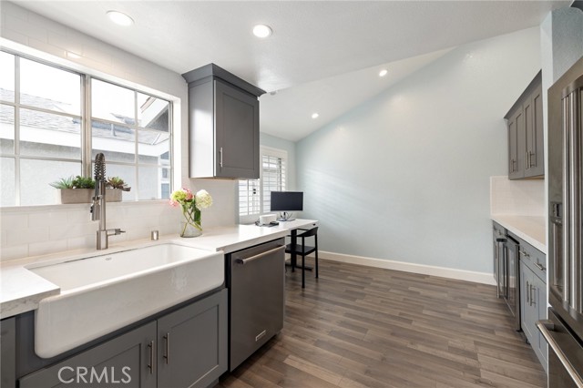 2103 Phelan Lane, Redondo Beach, California 90278, 3 Bedrooms Bedrooms, ,2 BathroomsBathrooms,Residential,Sold,Phelan Lane,SB21265589