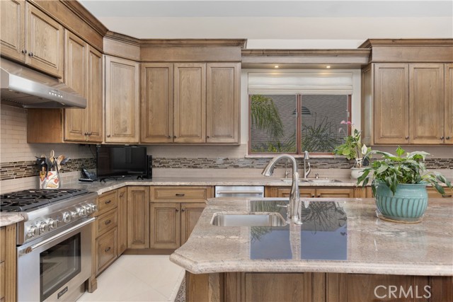1407 Catalina Ave, Redondo Beach, California 90277, 3 Bedrooms Bedrooms, ,2 BathroomsBathrooms,Residential,Sold,Catalina Ave,PV22169069