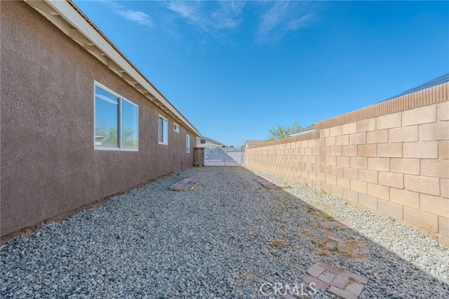 Detail Gallery Image 31 of 38 For 3918 Parkside Ct, Rosamond,  CA 93560 - 4 Beds | 2 Baths