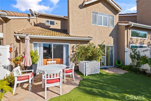 Detail Gallery Image 33 of 44 For 1580 Elegante Ct, Corona,  CA 92882 - 2 Beds | 2/1 Baths