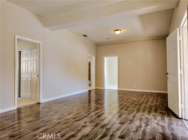 4297 Moonstone Drive, Los Angeles CA: https://media.crmls.org/medias/4d9559ac-a8bf-4e2f-8fc8-593bb5d467a7.jpg