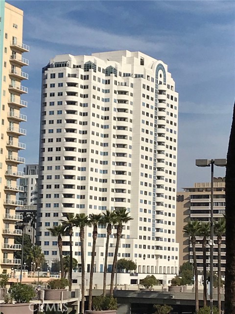 Harbor Place Tower #11