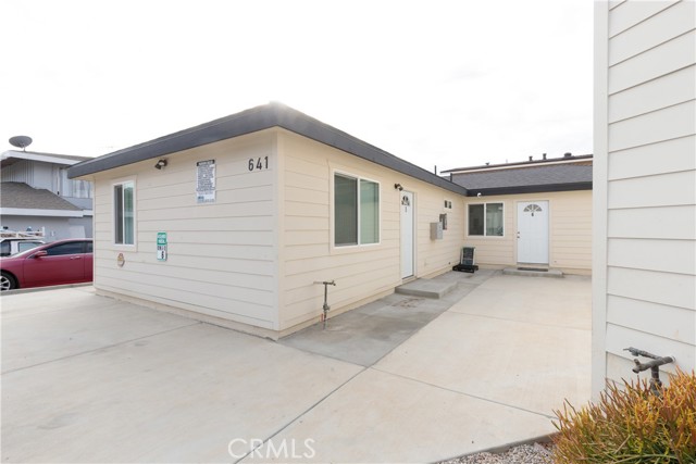 Front Image Thumbnail for CROC25226396