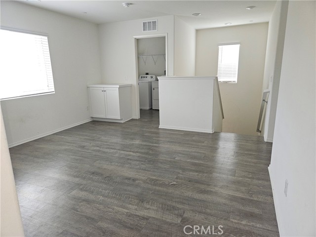 1221 Justice Place, Hemet CA: https://media.crmls.org/medias/4d96e740-012e-4958-a4a6-ca18be035166.jpg