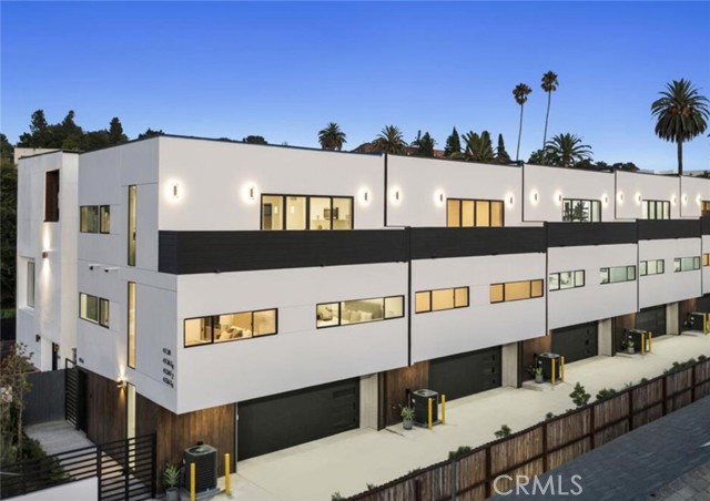 Detail Gallery Image 3 of 19 For 4136 Normal, Los Angeles,  CA 90029 - 2 Beds | 2/1 Baths