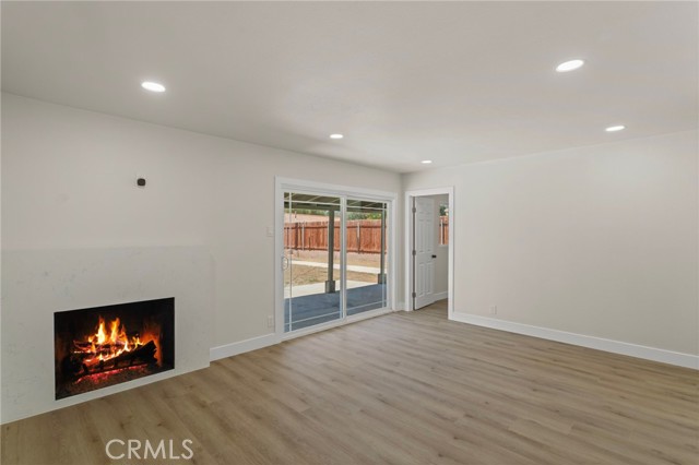 Detail Gallery Image 7 of 27 For 11429 Weber Ave, Moreno Valley,  CA 92555 - 4 Beds | 2 Baths