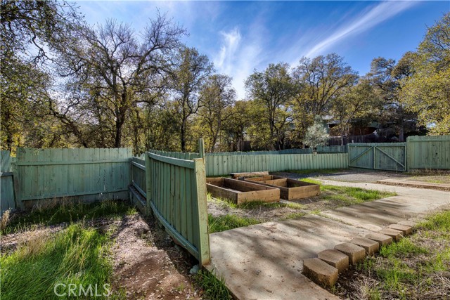 Detail Gallery Image 33 of 37 For 16055 29th, Clearlake,  CA 95422 - 3 Beds | 2/1 Baths