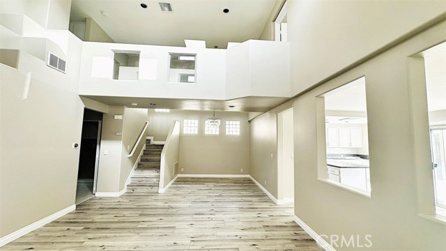Detail Gallery Image 5 of 23 For 5002 Glickman Ave, Temple City,  CA 91780 - 3 Beds | 2/1 Baths