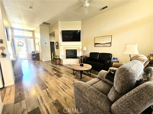 28929 Raintree Drive, Menifee CA: https://media.crmls.org/medias/4d9935f8-f06d-46f5-a37b-19cceaa9f0b2.jpg