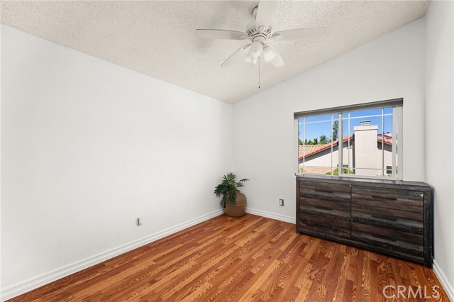 245 Cottonwood Avenue, Riverside CA: https://media.crmls.org/medias/4d99a6a0-e490-4294-b7f1-8ec09bc2d634.jpg