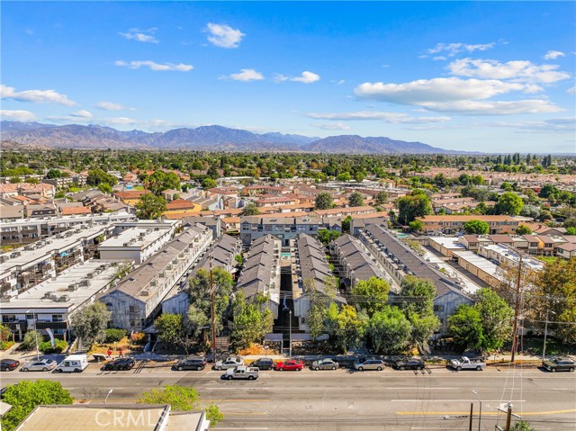 9346 Van Nuys, 1 photo 17