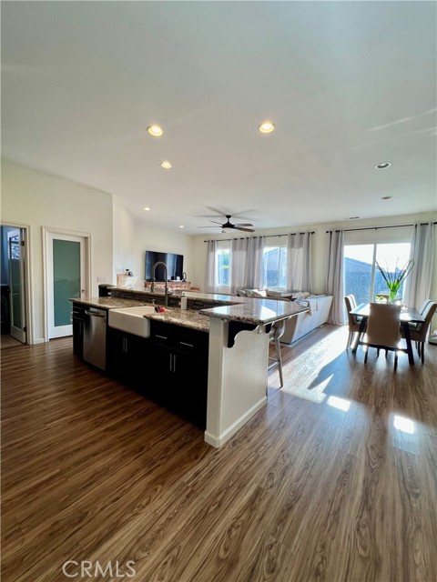 Detail Gallery Image 9 of 27 For 2435 Elliot St, Santa Maria,  CA 93455 - 3 Beds | 2 Baths