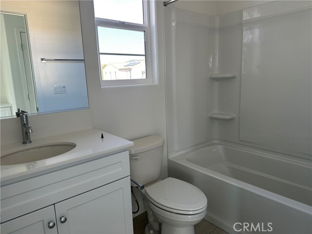 Detail Gallery Image 15 of 17 For 226 Memphis Belle Way, San Luis Obispo,  CA 93401 - 3 Beds | 2/1 Baths