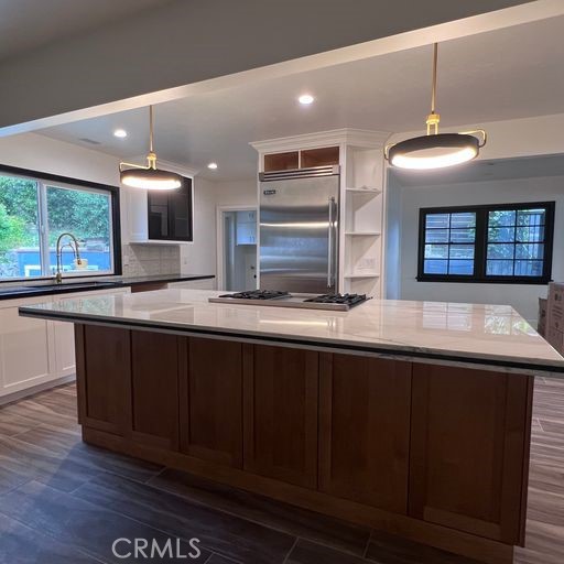 Detail Gallery Image 2 of 12 For 5266 Veronica St, Los Angeles,  CA 90008 - 3 Beds | 3 Baths