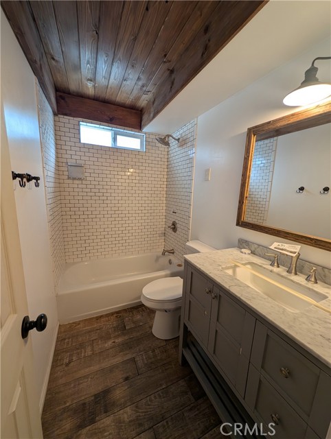 Detail Gallery Image 6 of 8 For 40221 Mill Creek, Big Bear Lake,  CA 92315 - 2 Beds | 1 Baths