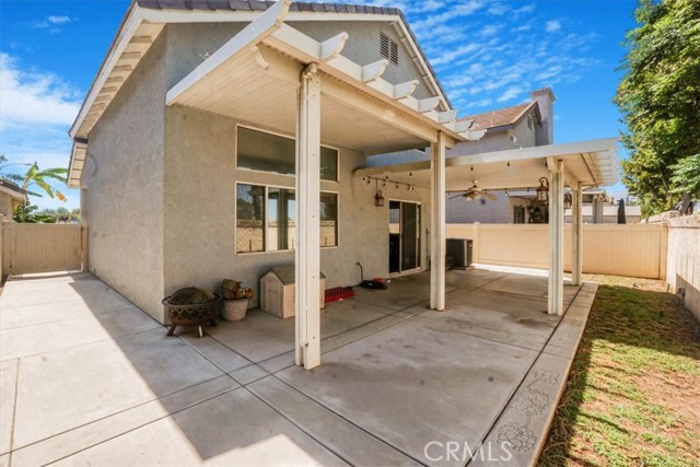 Detail Gallery Image 35 of 37 For 818 Limelite Way, Corona,  CA 92878 - 3 Beds | 2/1 Baths