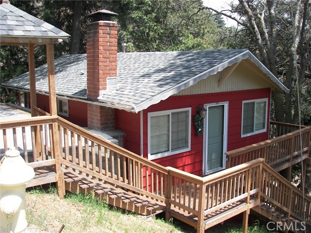 Detail Gallery Image 1 of 39 For 21524 Crest Forest Dr, Cedarpines Park,  CA 92322 - 2 Beds | 1 Baths