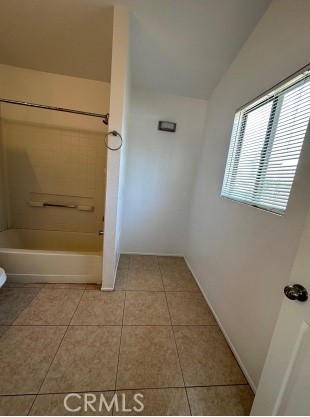 Detail Gallery Image 4 of 27 For 2304 Huff St, Colton,  CA 92324 - 3 Beds | 2/1 Baths