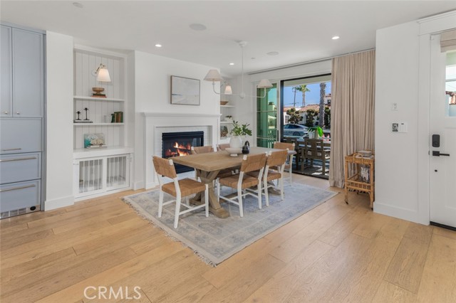 Detail Gallery Image 7 of 75 For 153 Granada Ave, Long Beach,  CA 90803 - 5 Beds | 4 Baths