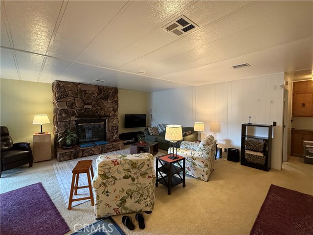 Image 1 of 26 For 2601 Victoria Street 373