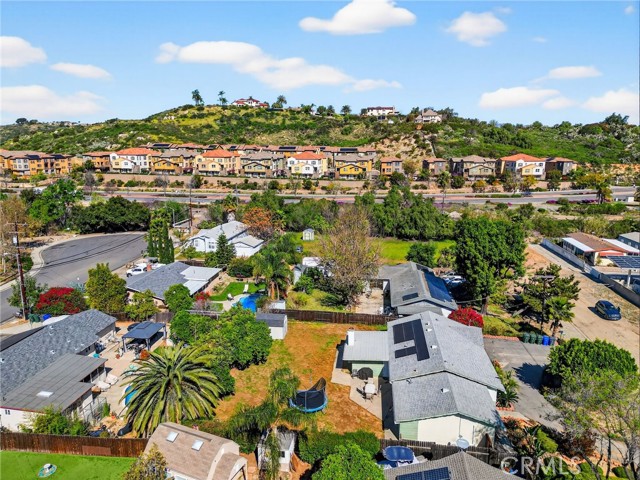 Detail Gallery Image 38 of 46 For 138 Terrace Ln, San Marcos,  CA 92069 - 4 Beds | 2 Baths