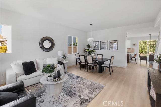 Detail Gallery Image 12 of 63 For 6936 Estonian, Corona,  CA 92880 - 4 Beds | 2/1 Baths