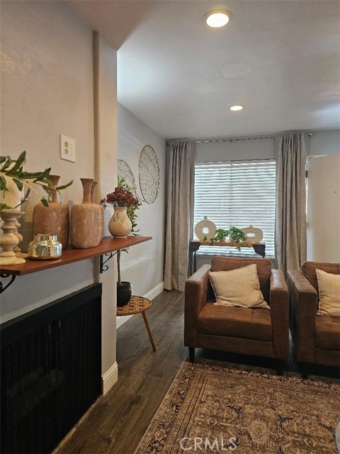 1193 E Foster Road, Santa Maria CA: https://media.crmls.org/medias/4d9f7f16-d72c-4a3e-bc40-c0671028bca1.jpg