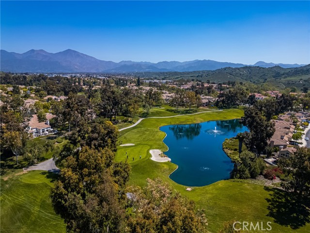 7 Cascada, Rancho Santa Margarita CA: https://media.crmls.org/medias/4da01528-0dc7-4432-9b8a-701f0a09fc38.jpg