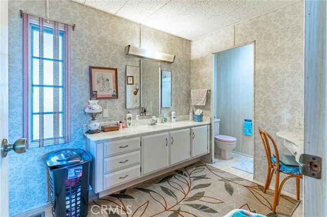 Detail Gallery Image 20 of 41 For 4095 Fruit St #328,  La Verne,  CA 91750 - 2 Beds | 2 Baths