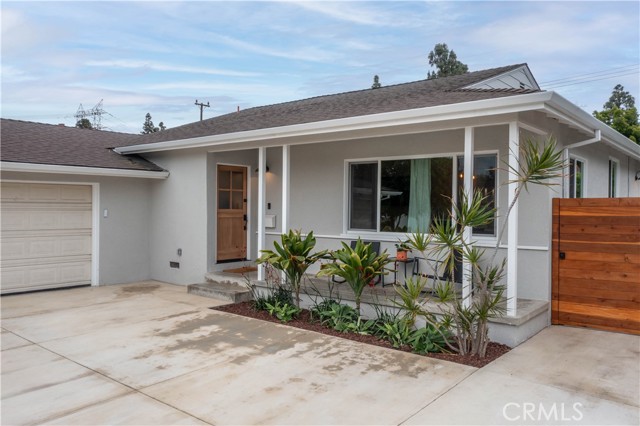 Detail Gallery Image 5 of 48 For 6830 E 10th St, Long Beach,  CA 90815 - 3 Beds | 2 Baths