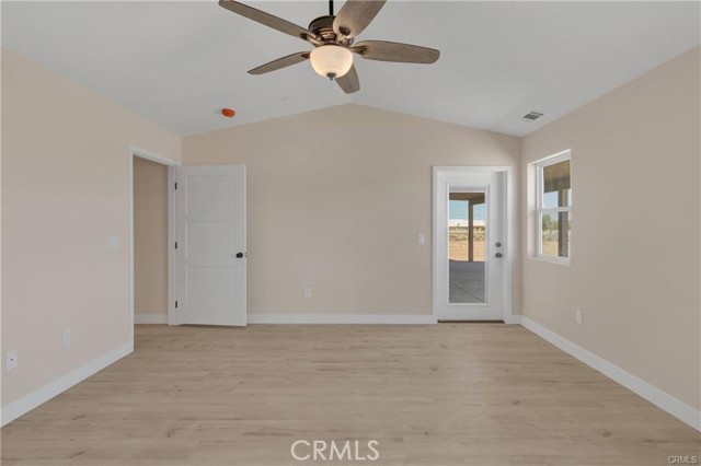 10628 Pauhaska Road, Apple Valley CA: https://media.crmls.org/medias/4da2278d-beb4-4a3e-b9bc-6e75df734c3e.jpg