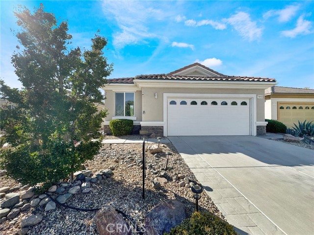 19642 Castle Harbor Court, Apple Valley CA: https://media.crmls.org/medias/4da309c0-90cd-41c7-9f25-3f85c3afca37.jpg