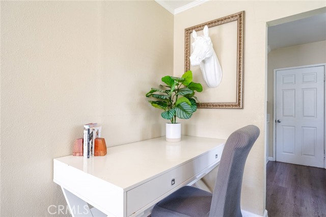 Detail Gallery Image 11 of 27 For 3409 Walnut Ave, Long Beach,  CA 90807 - 4 Beds | 2 Baths
