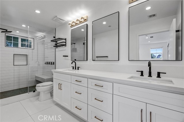Detail Gallery Image 1 of 31 For 5248 Segals Way, Sherman Oaks,  CA 91411 - 4 Beds | 3/1 Baths