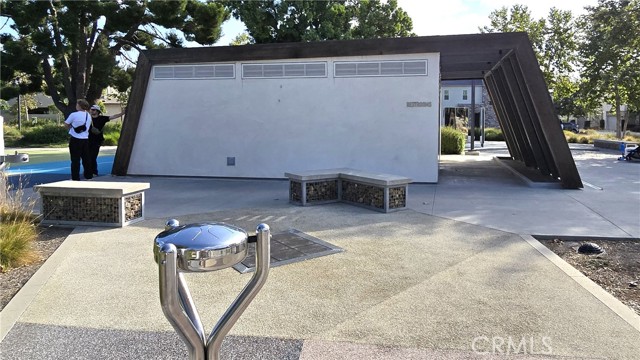 610 Cultivate, Irvine CA: https://media.crmls.org/medias/4da3ac5f-61eb-4833-8f9a-7b011aba8729.jpg
