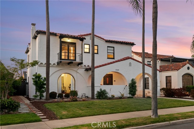 4368 Adams Avenue, San Diego CA: https://media.crmls.org/medias/4da49acd-84c8-4c0c-821e-4ead8d9c17e4.jpg