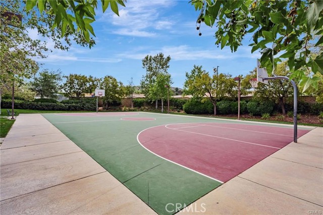 Detail Gallery Image 73 of 75 For 26640 via Bellazza, Valencia,  CA 91381 - 3 Beds | 2/1 Baths